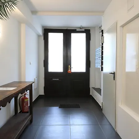 Apartmán Gemuetliches In Zentral Mit Balkon