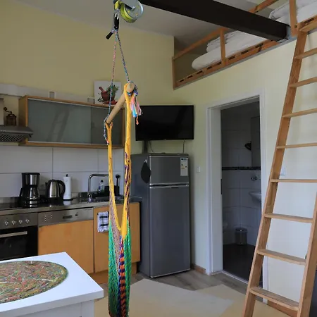 Apartmán Gemuetliches In Zentral Mit Balkon Brémy