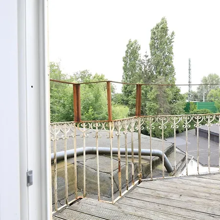 Gemuetliches In Zentral Mit Balkon Apartmán Brémy