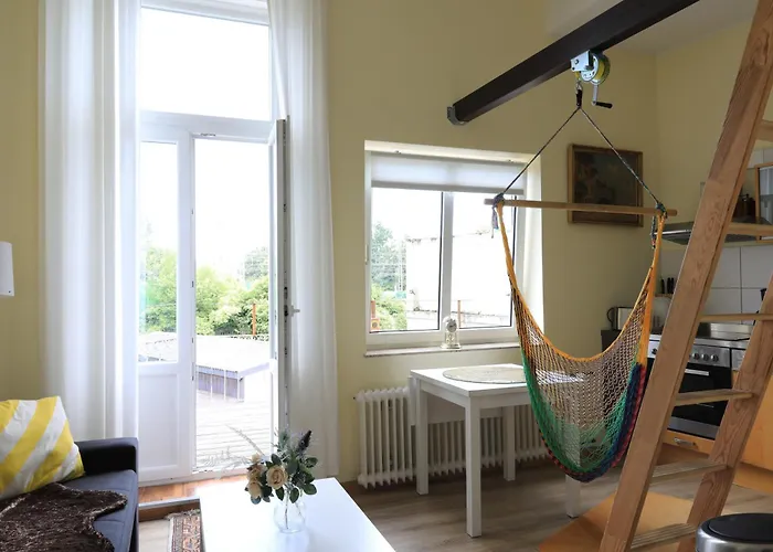 Gemuetliches In Zentral Mit Balkon * Brémy